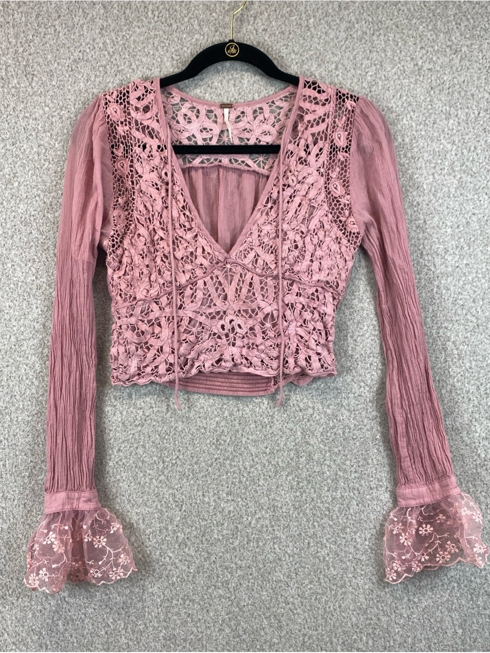 Free People Lace Crop Top Pink XS Coquette Cottagecore Fairy Boho Dainty - Picture 2 of 11